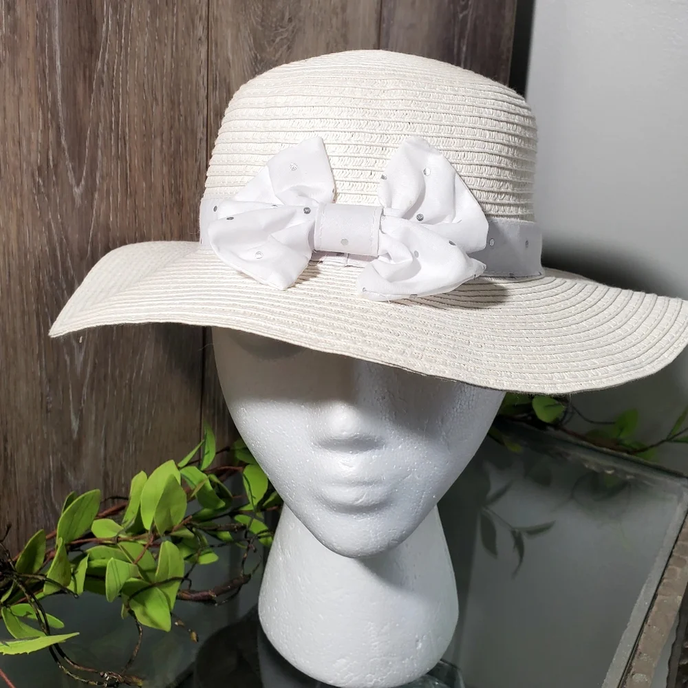 Girls Off-White Wide-Brimmed Straw Hat with Bow- Ages 4-7